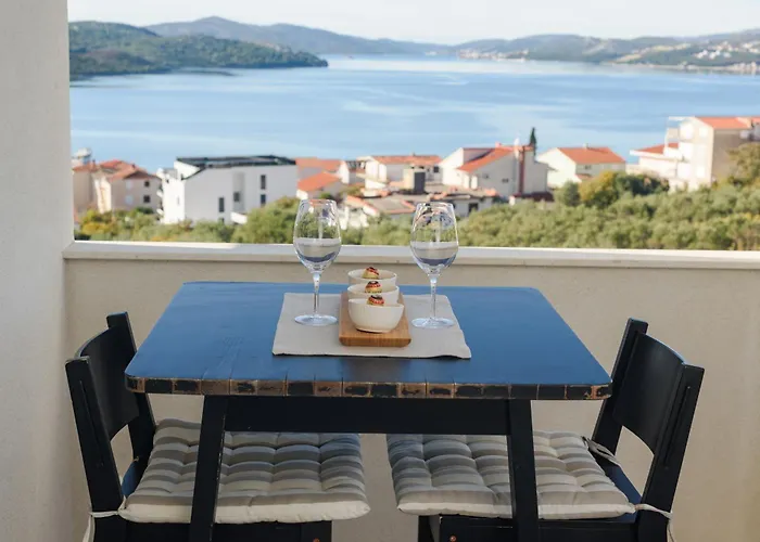 With Sea View Terrace, Ciovo Lägenhet